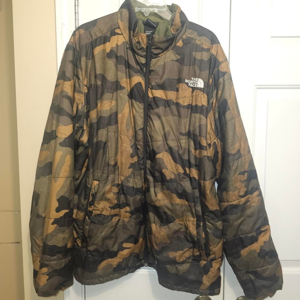 The North Face Insulated Jacket Mens XL Camo‎ Good